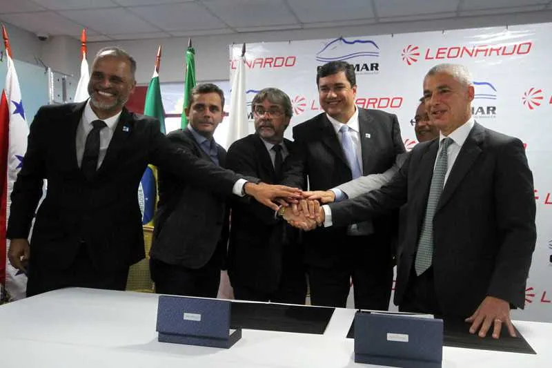 Representantes de Maricá, do Rio e italianos da Leonardo se reúnem para assinar acordo que visa novos investimentos no município 