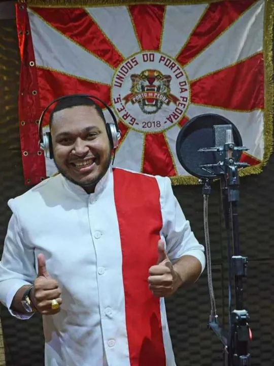 Imagem ilustrativa da imagem Jovem músico Pitty Di Menezes faz sua estreia na Porto da Pedra
