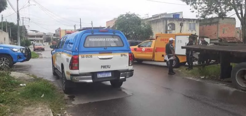 Corpo foi encontrado em terreno baldio no Pacheco 