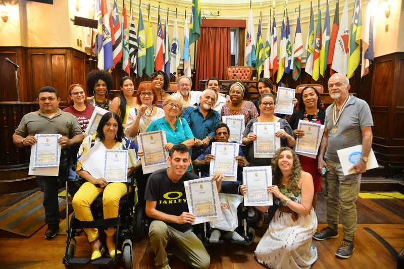 Imagem ilustrativa da imagem Câmara de Niterói homenageia 20 pessoas no Dia Internacional dos Direitos Humanos