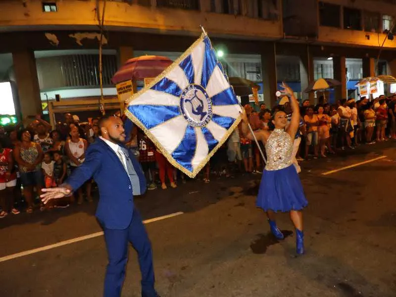 A concentração está marcada para as 17h