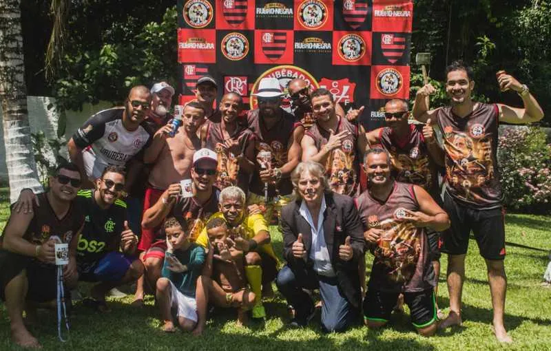 A Torcida Urubêbados comemorou terceiro aniversário em Maricá  