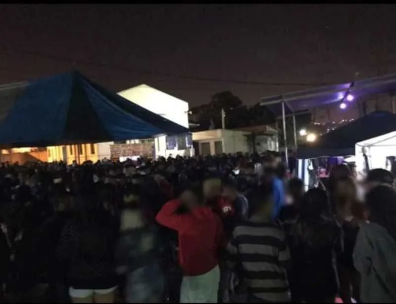  Evento é promovido através de uma rede social 