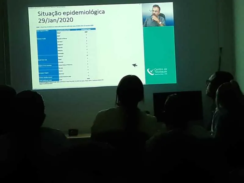 Os profissionais também foram orientados sobre os protocolos de identificação da doença