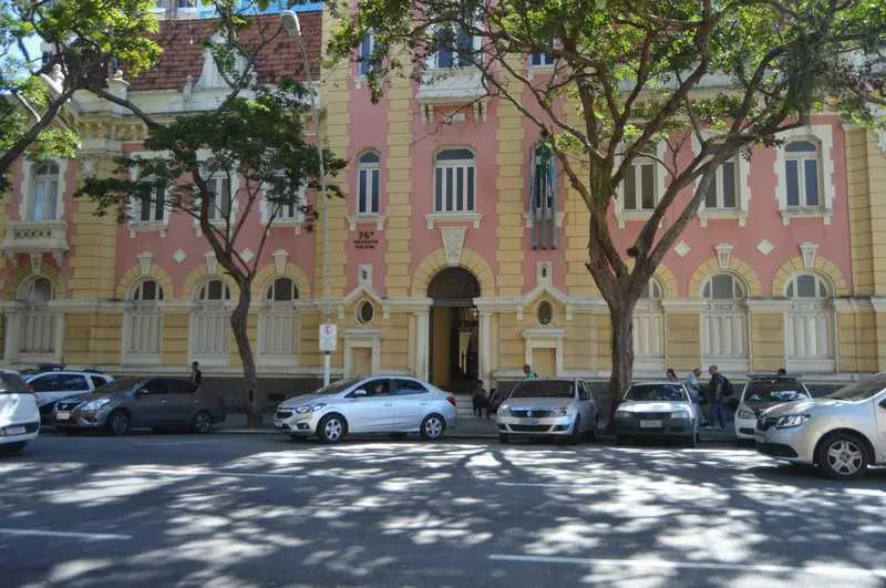 O criminoso foi encaminhado para a 76ª DP (Centro de Niterói)