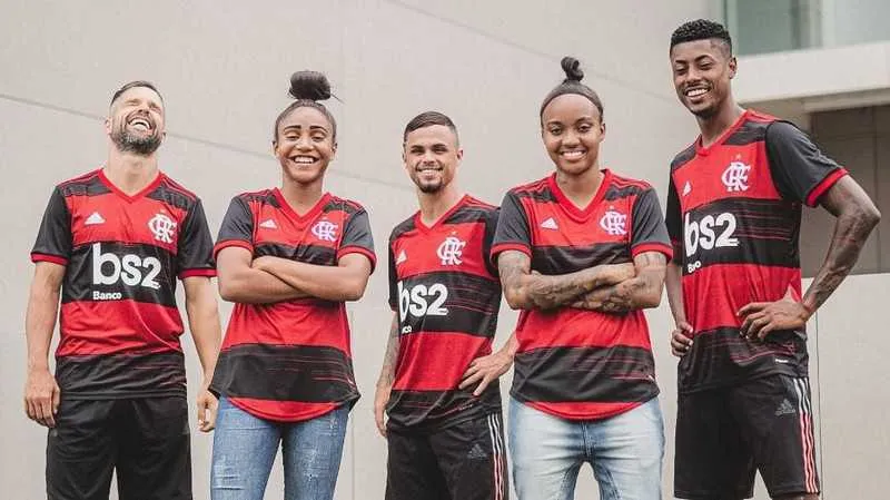 O manto estará disponível a partir de sexta-feira