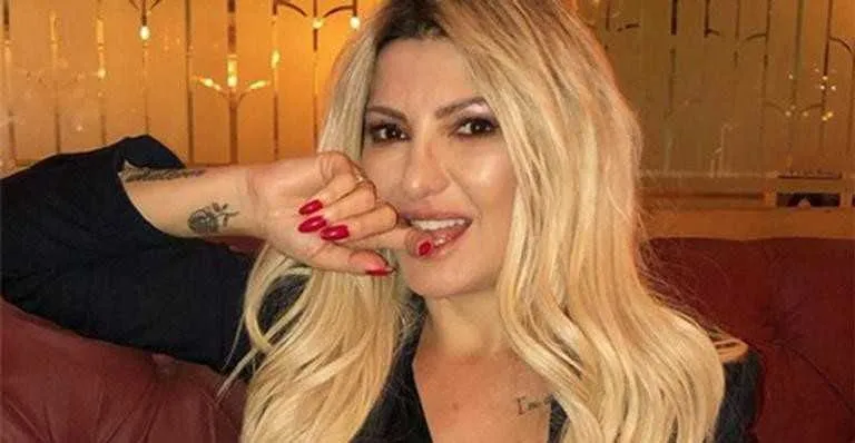 Clique sensual 'arrancou' elogios de seguidores