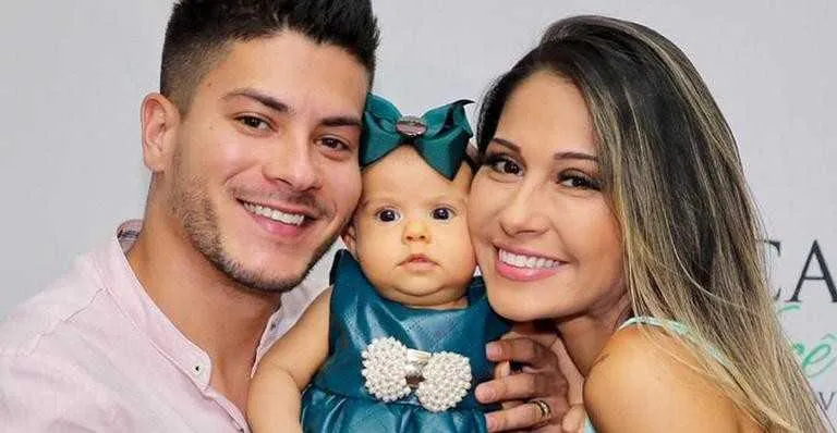 Empresas reclamaram de demora em publicação de agradecimento no Instagram de Mayra Cardi
