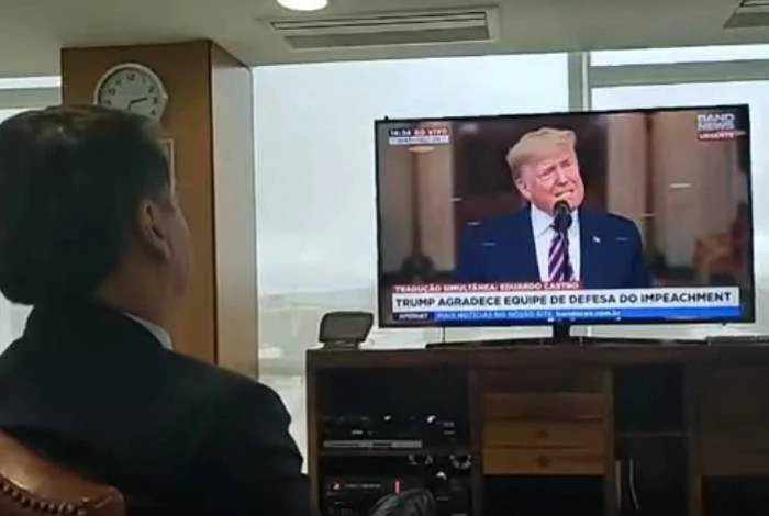 O presidente do Brasil sempre deixou claro que apoia o governo e os ideais de Trump 
