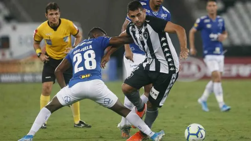 Com o resultado, Cruzeiro saiu da zona de rebaixamento