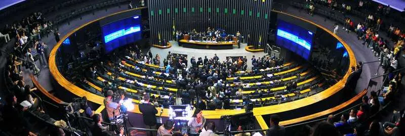 Governos locais têm encontrado brechas para cobrar tributos das instituições