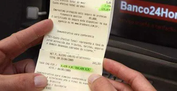 Imagem ilustrativa da imagem Maioria dos bancos isentará cobrança da tarifa do cheque especial
