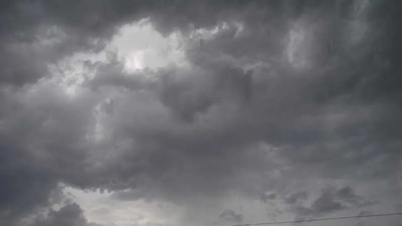 O sol continuará não aparecendo pelo menos na sexta (07) e no sábado (08) 