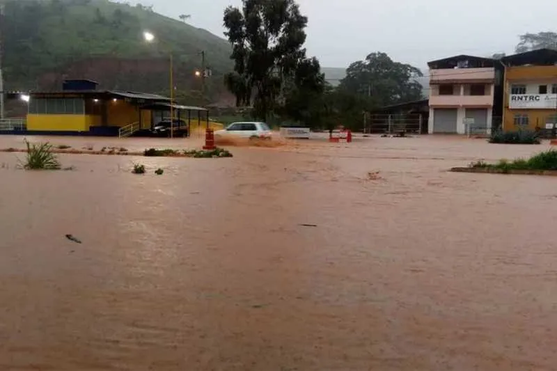 Imagem ilustrativa da imagem Chuvas em Minas Gerais já fizeram 7 mortos