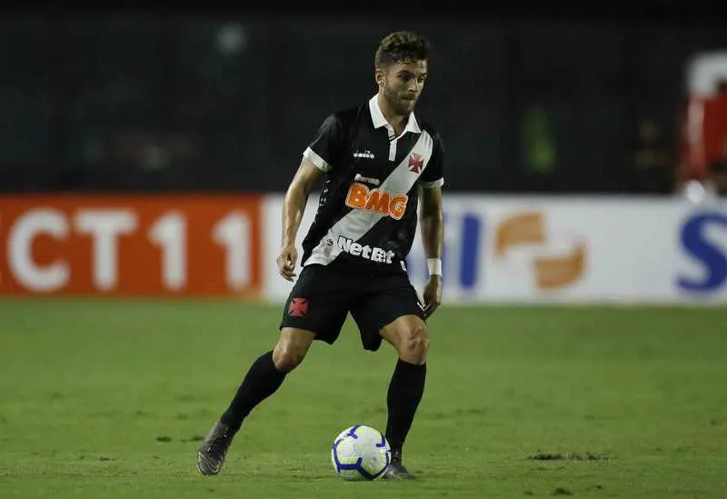 O lateral espera ser usado pelo técnico Abel Braga e reviver época de ouro de 2014