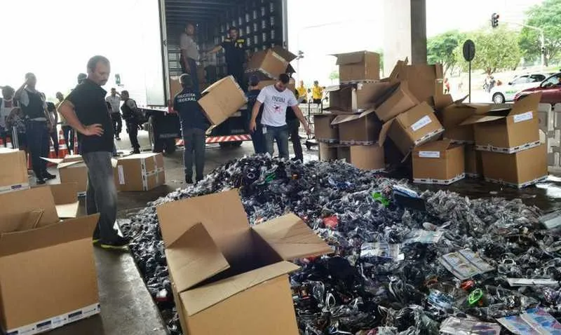 Imagem ilustrativa da imagem Mercado ilegal de produtos dá prejuízo de R$ 291,4 bi para o Brasil