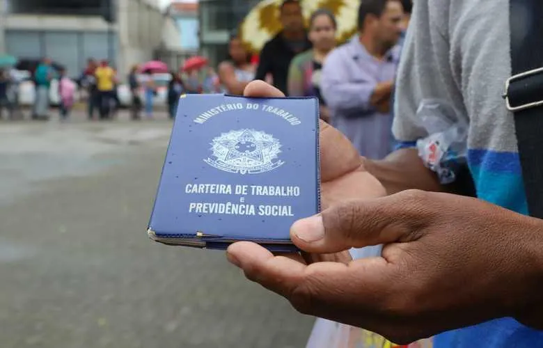 Imagem ilustrativa da imagem Desemprego diminuiu nos três últimos meses de 2019