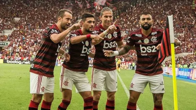  Éverton Ribeiro, Arão e Diego Alves são alguns dos nomes confirmados para a equipe em 2020 