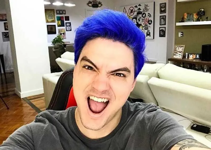 O youtuber tem em seu canal oficial cerca de 35 mil inscritos