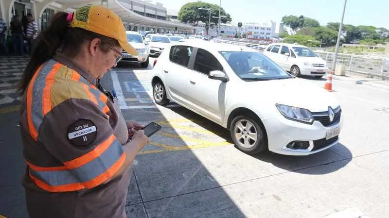  intuito é auxiliar no combate ao impacto do Covid-19