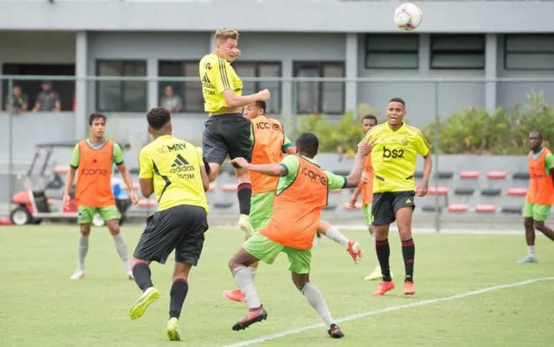 O gol da partida foi marcado nos primeiros sete minutos do primeiro tempo 