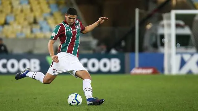 Nino foi comprado em uma transação vantajosa para o Flu 