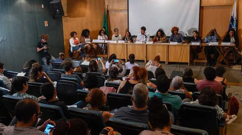 Imagem ilustrativa da imagem Homicídio de crianças e adolescentes é discutido na Alerj