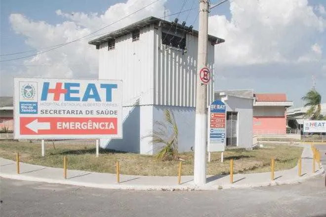 O suspeito ainda não foi identificado 
