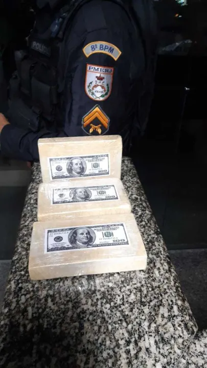 O material foi apreendido e encaminhado para a 134° DP (Campos)