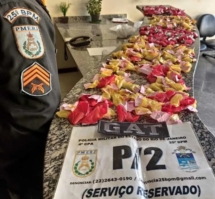 Criminosos são presos com grande quantidade de entorpecentes 