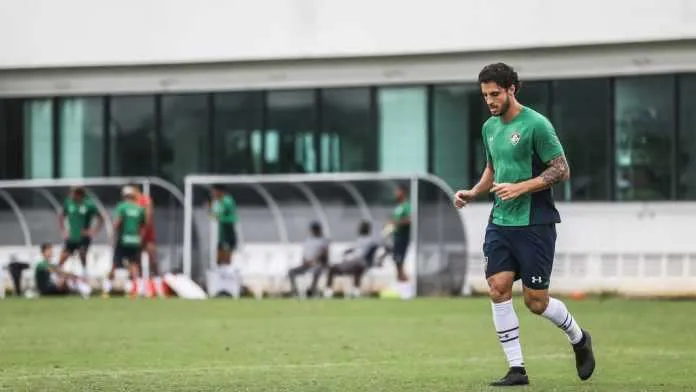 Hudson deve ser apresentado na próxima quinta-feira (16)