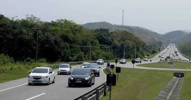 Policia Militar e CPROEIS reforçam segurança na rodovia