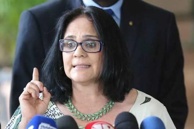 Ministra da Mulher, Família e Direitos Humanos (MDH), Damares Alves