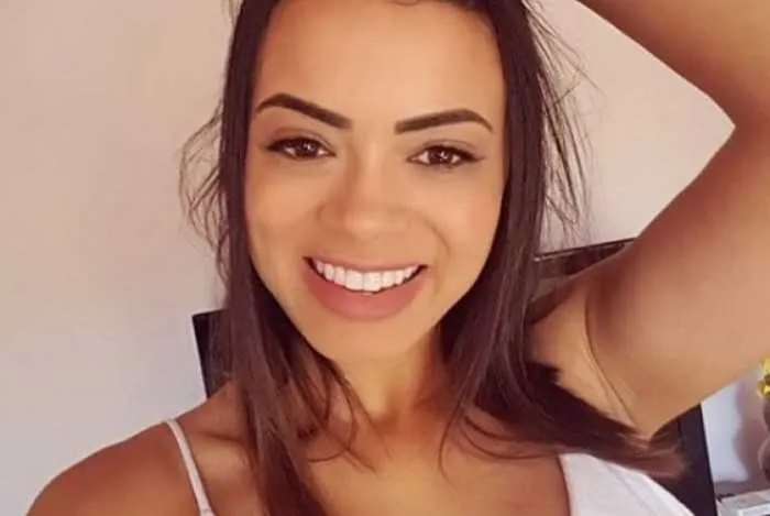 Mulher é morta com um tiro na cabeça depois de briga de trânsito 