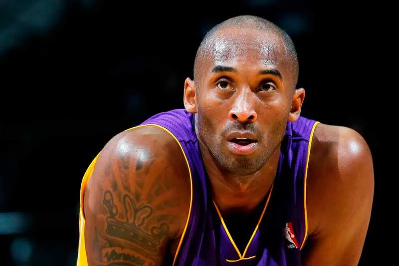 Ex-jogador Kobe Bryant morre em acidente aéreo - Sporte7