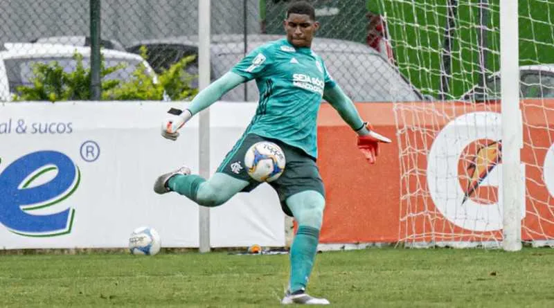 "É inadmissível, inacreditável.", disse o jogador