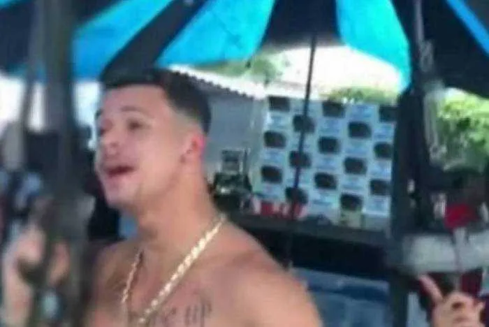 O vídeo foi divulgado pelo "Jornal da Record", da TV Record, nessa quarta-feira (29) 