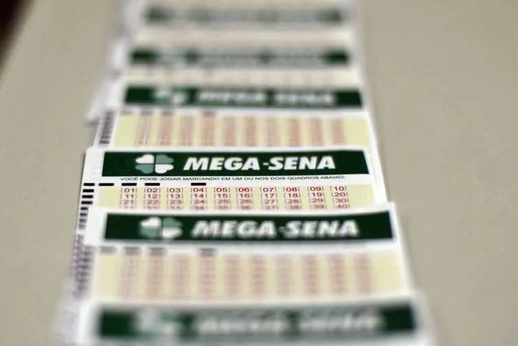 Sorteio da Mega da Virada será nesta terça às 20h