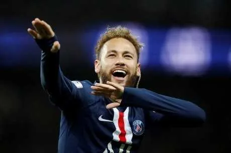 O jogador Neymar apareceu na lista milionária como sendo um dos brasileiros que mais fatura com publicações no Instagram