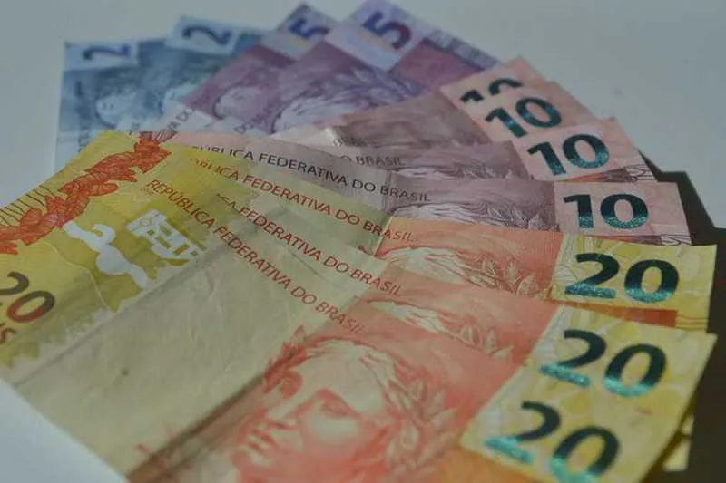 Rendimentos devem perder para a inflação