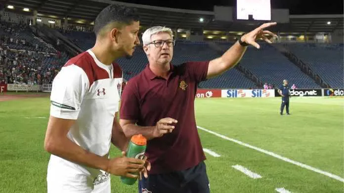 O técnico falou sobre a importância da vitória em uma entrevista coletiva após o jogo.