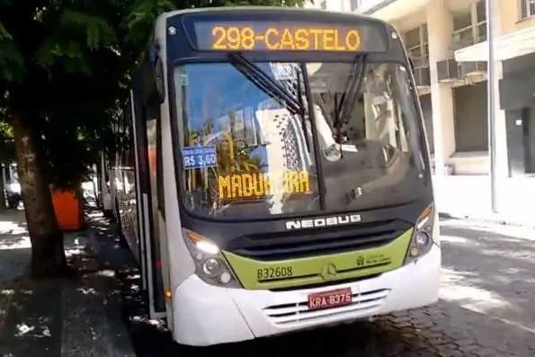 Assalto em ônibus que fazia trajeto Acari x Castelo termina com uma morte, na Zona Norte do Rio