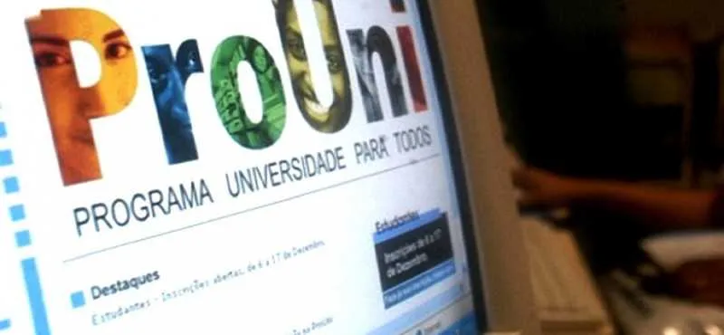 Imagem ilustrativa da imagem Estudantes têm até o dia 28 para apresentar documentação do ProUni