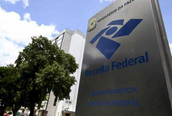 Este ano, cerca de 32 milhões de contribuintes devem prestar contas ao Fisco