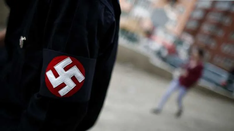 Grupo usa fóruns da internet e da deep web para conseguir novos membros