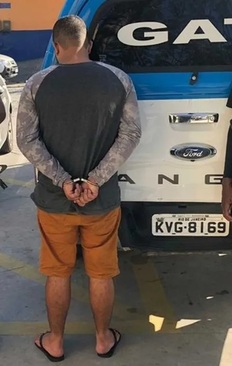 O homem foi encaminhado para a 126° DP (Cabo Frio)