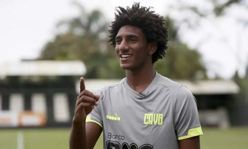 O jogador foi convocado para jogar pela seleção brasileira no Mundial na categoria do Sub-17 