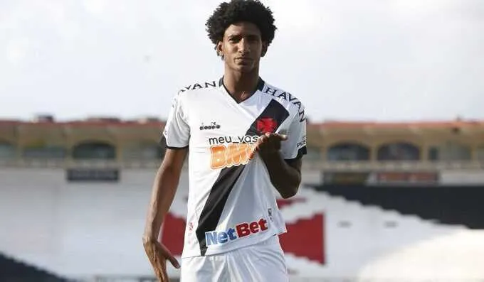 O jogador operou na última quarta-feira (26)