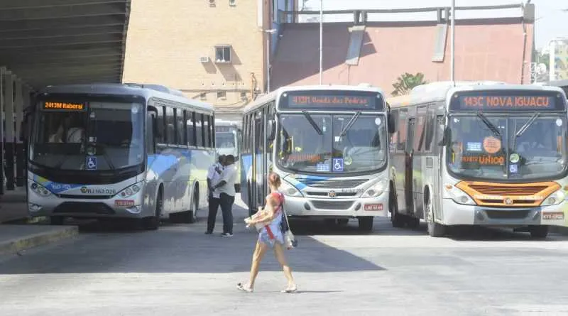 Ônibus que antes custavam R$ 4,05 passam para R$ 4,30