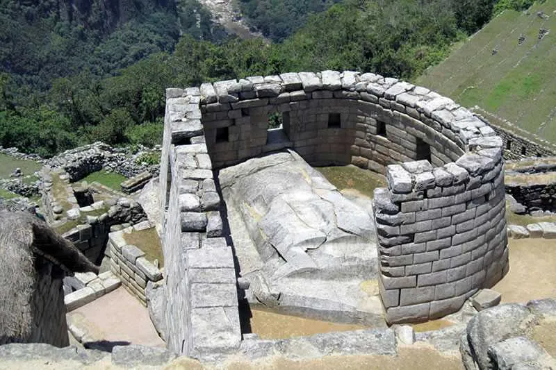 Imagem ilustrativa da imagem Brasileiro é preso no Peru após defecar em patrimônio histórico